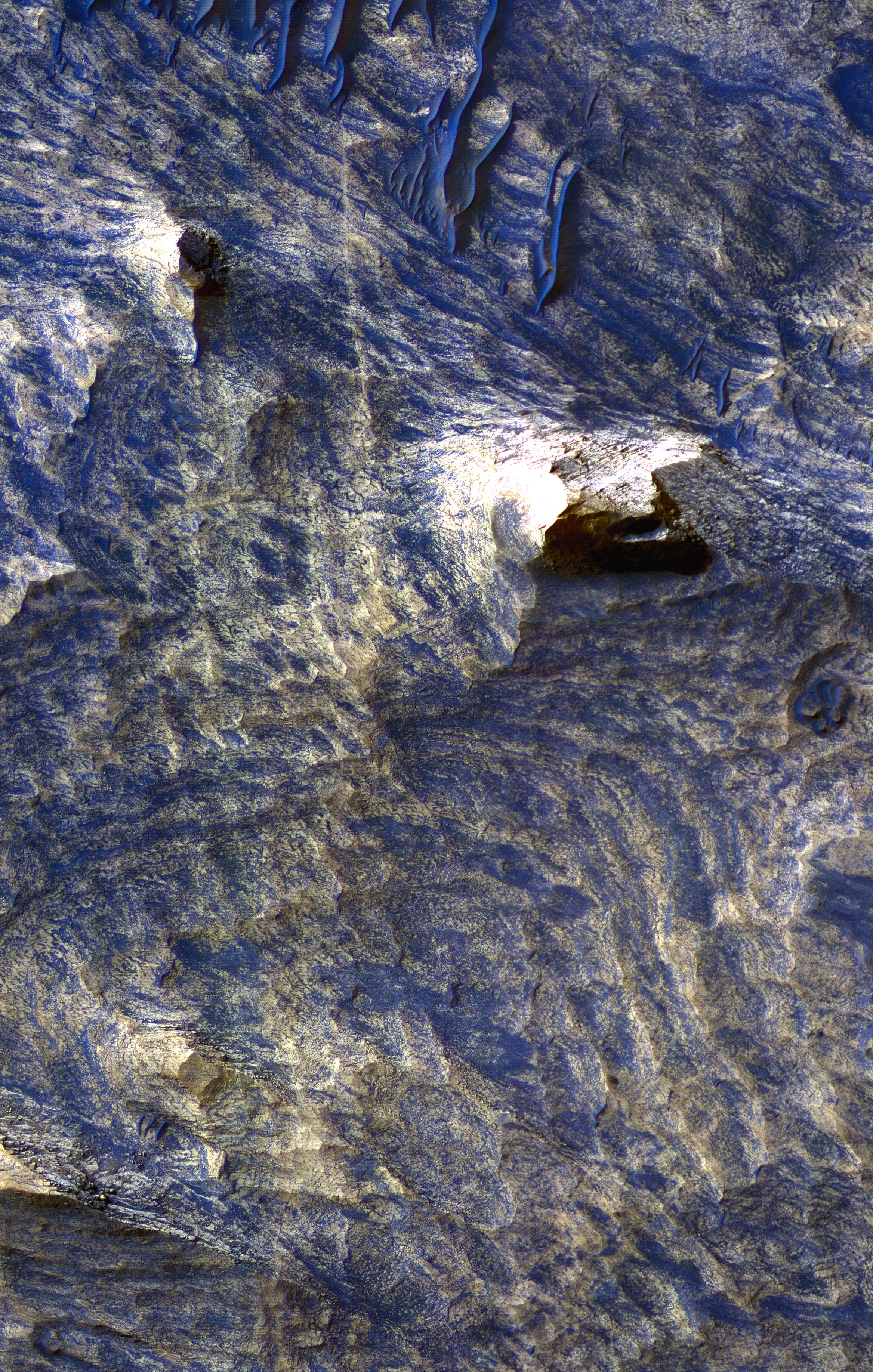 Light-Toned Bedrock Along Cracks as Evidence of Fluid Alteration — Mars image from the NASA archive