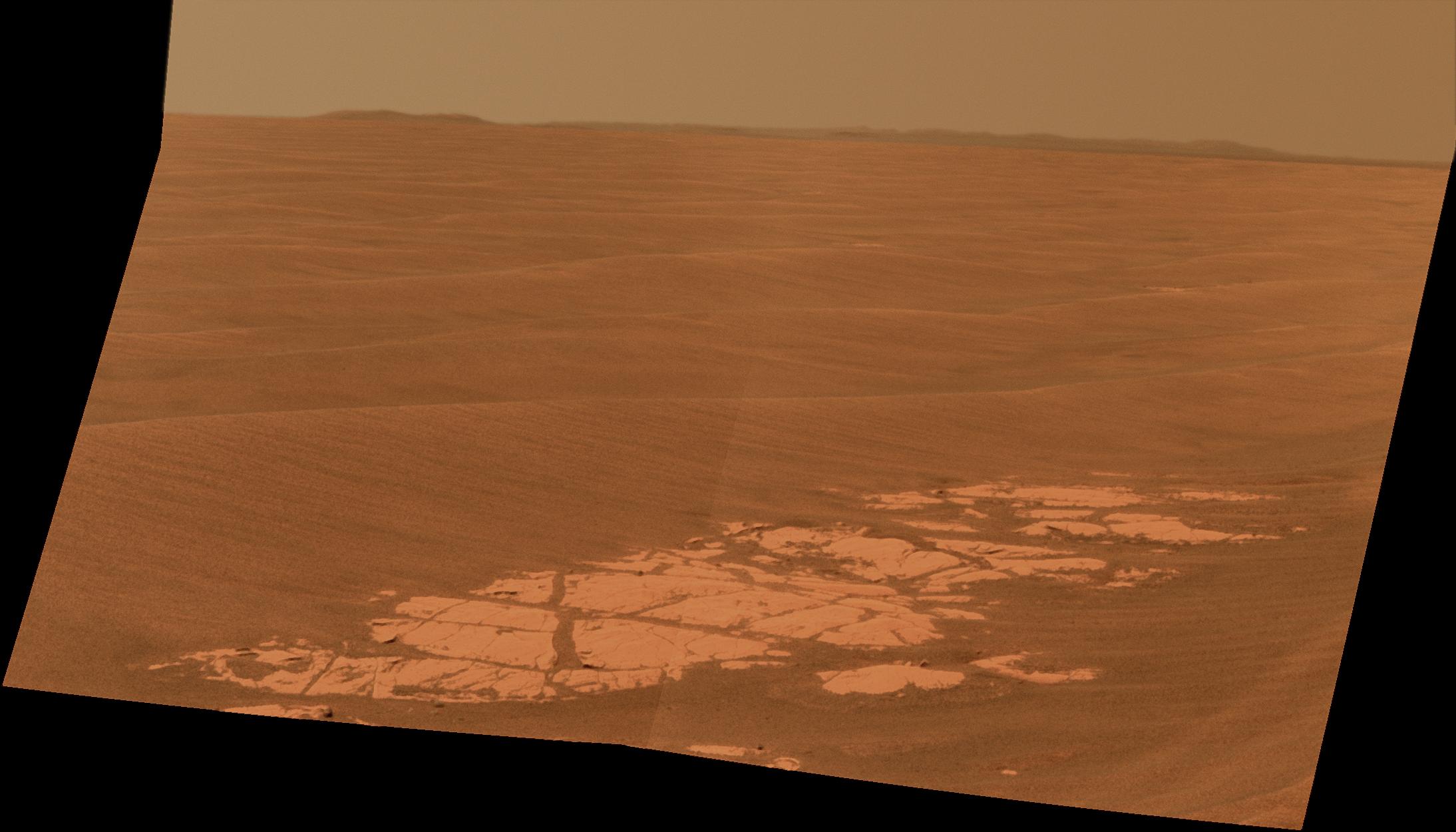 Endeavour on the Horizon — Mars image from the NASA archive
