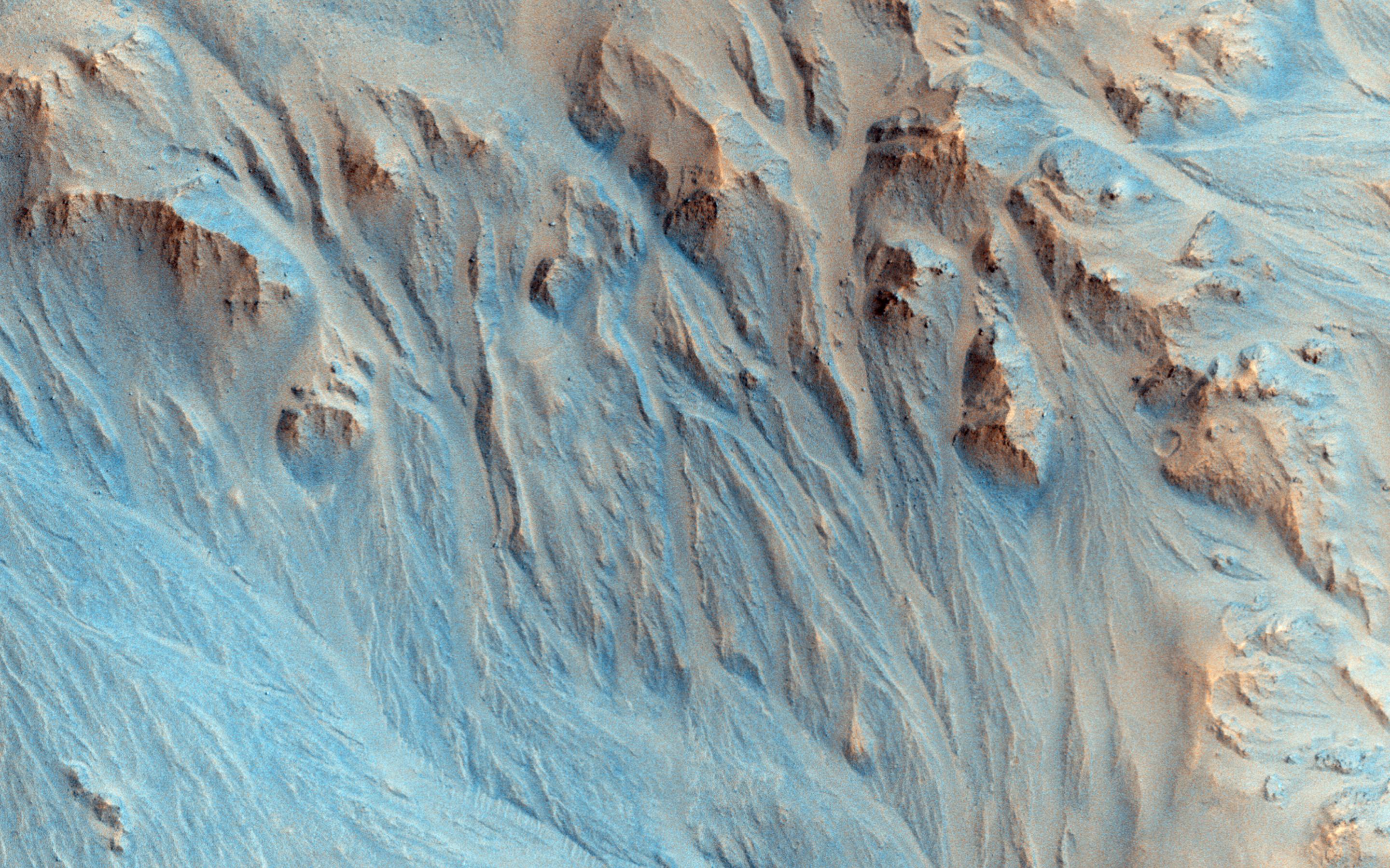 Alluvial Fans in Mojave Crater — Mars image from the NASA archive
