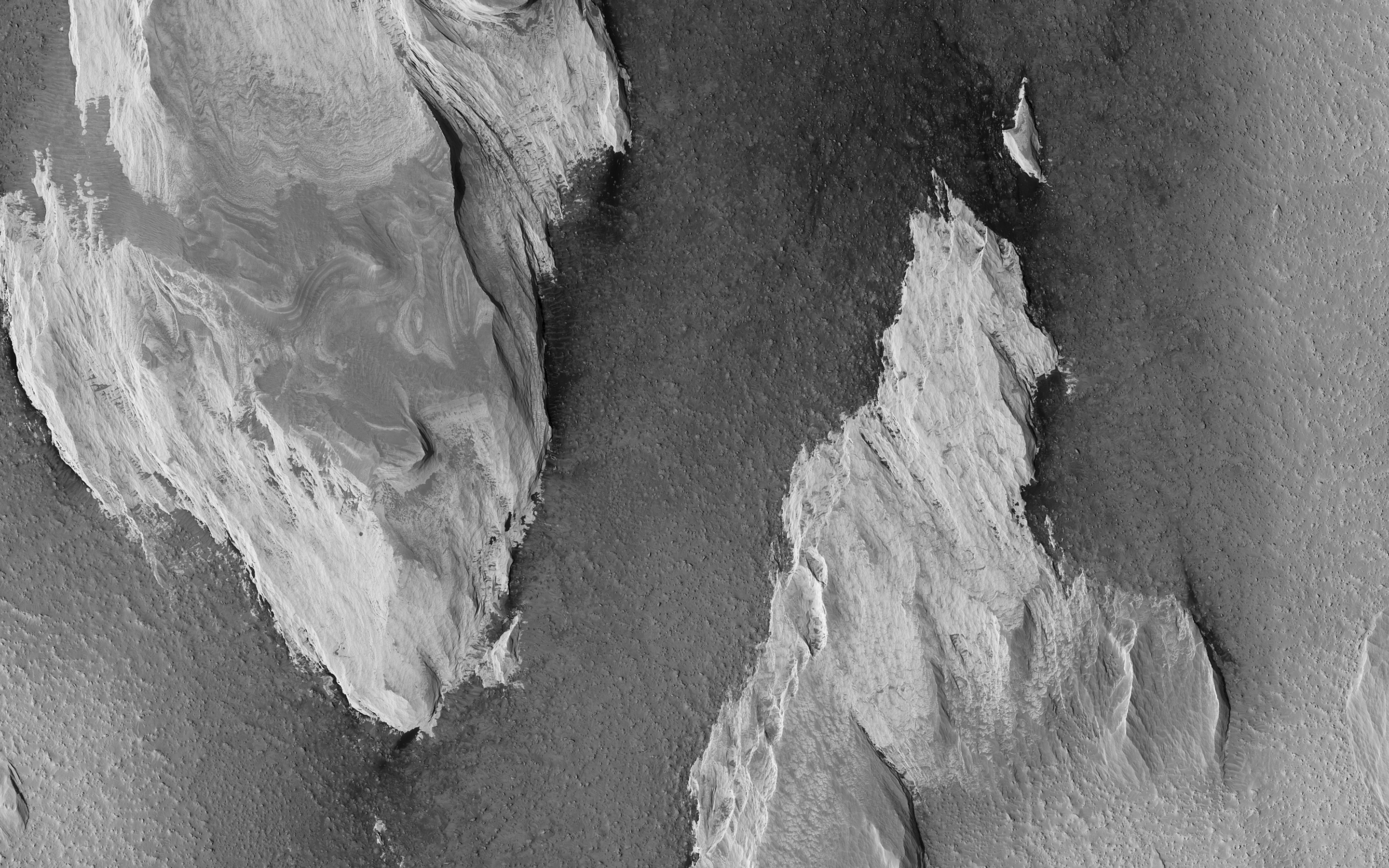 Yardangs: Nature's Weathervanes — Mars image from the NASA archive