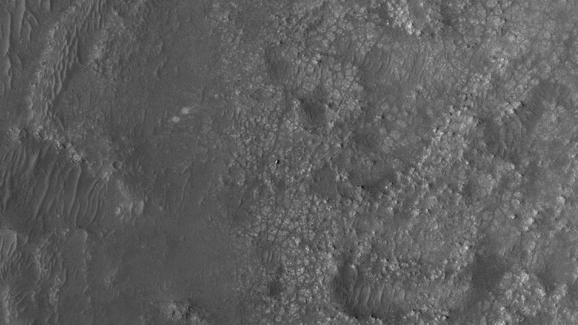 MRO's HiRISE Spots Perseverance and Ingenuity — Mars image from the NASA archive