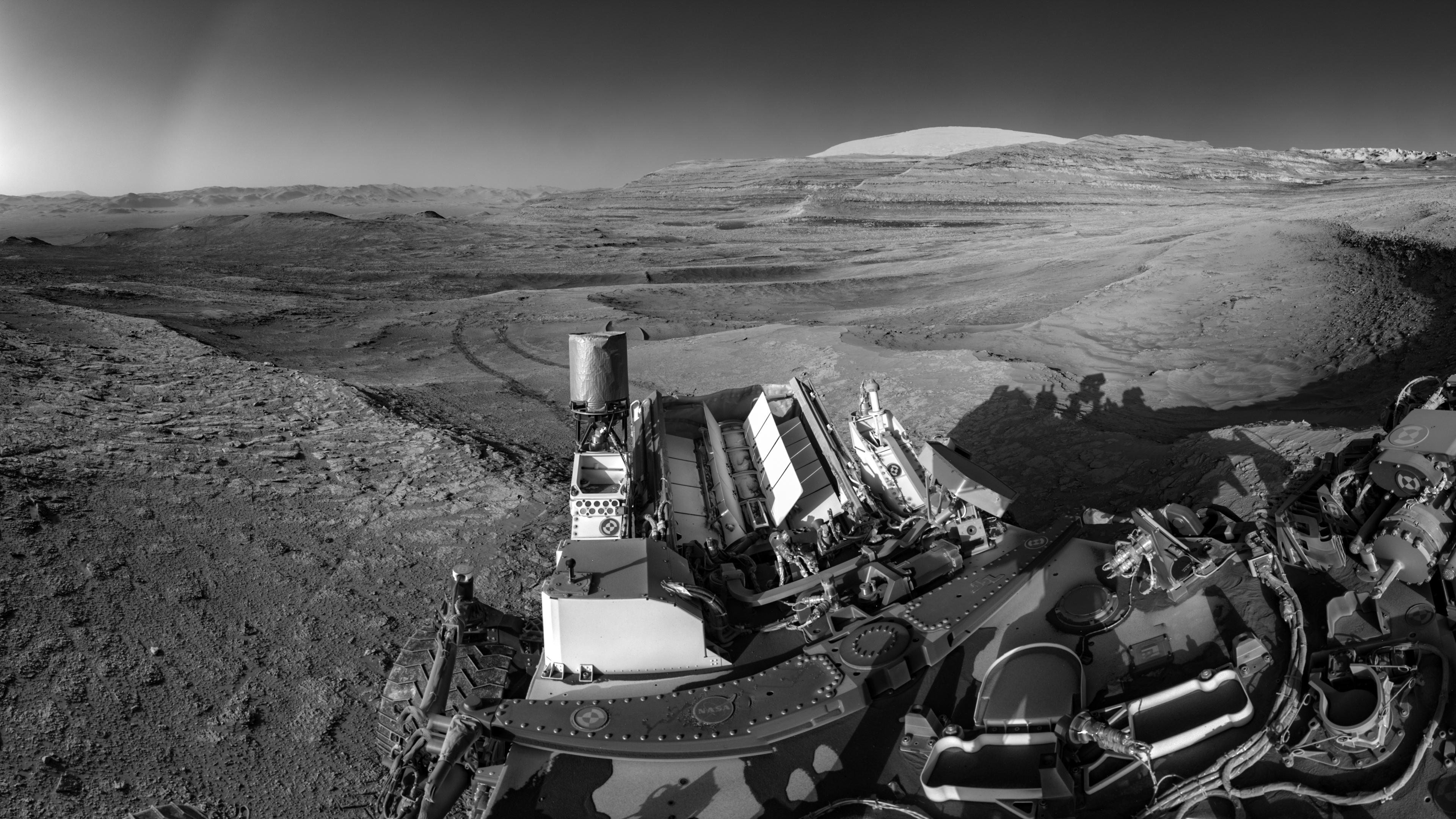 Curiosity Captures Mars Landscape While Talking to an Orbiter — Mars image from the NASA archive